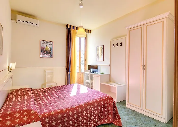 Marine Hotel