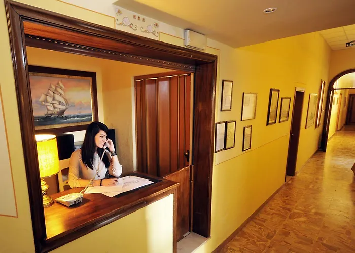Hotel Marine