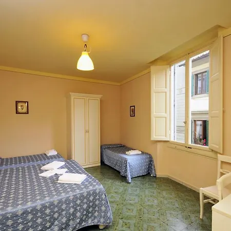 Marine Hotel 3*